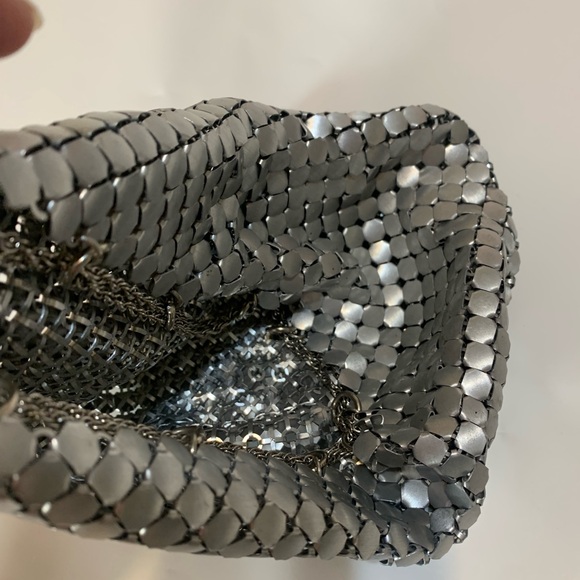 Silver metal chain mail link vintage purse - Picture 9 of 16